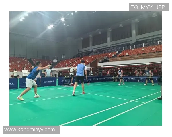 全国锦标赛分析:北京羽毛球队展现强大实力与团队协作能力 全国锦标赛分析:北京羽毛球队展现强大实力与团队协作能力