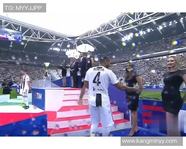 模仿足球明星搭讪技巧大揭秘让你轻松吸引心仪对象的注意